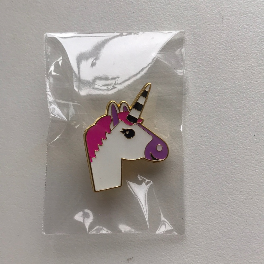 Unicorn enamel pin